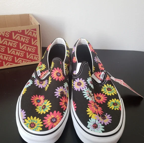 Vans Black Floral Slip-On Sneakers - Picture 2 of 4